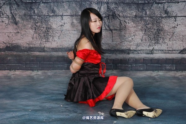 唯美之家 - 小轩女仆装 第 32 张图片