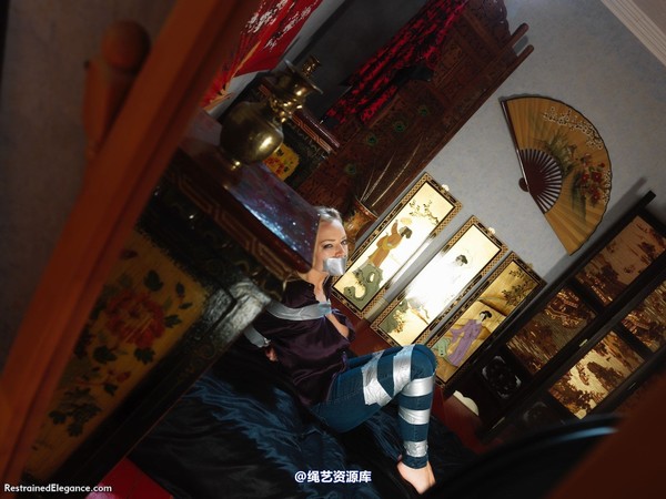 restrainedelegance - Girl Detective Taped Up Tight 第 72 张图片