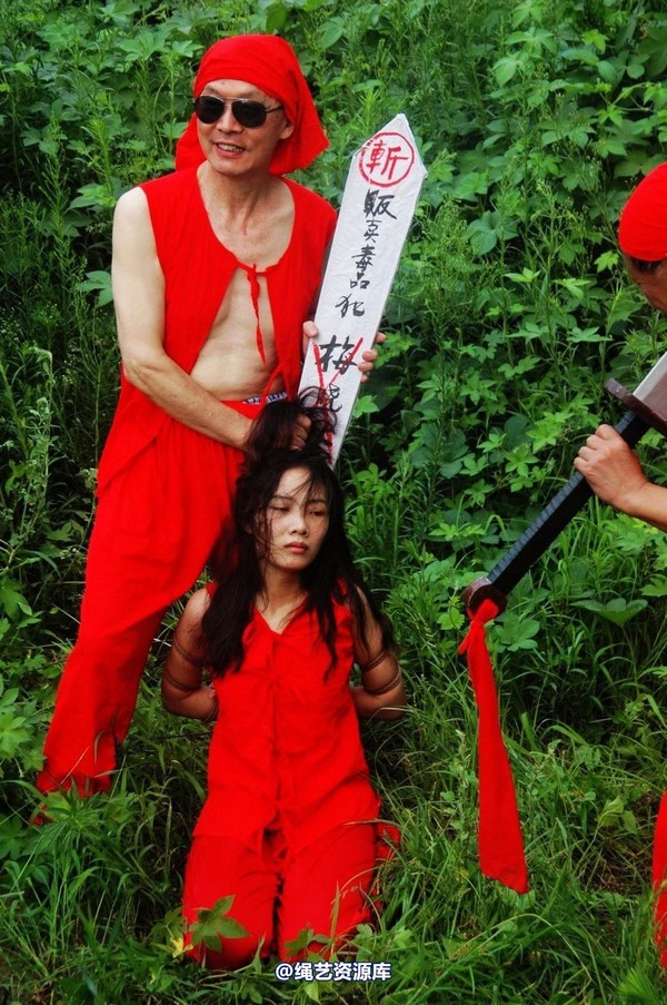 mj影视 - 血的代价-红罪衣刑场木驴斩－梅晓芳2013-08-26 第 155 张图片