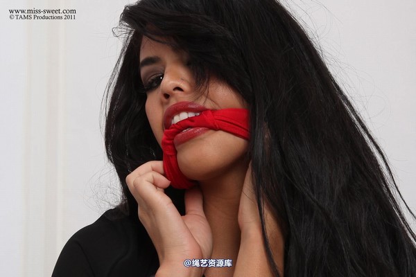 miss-sweet - BW RED STUDIES 1 第 131 张图片