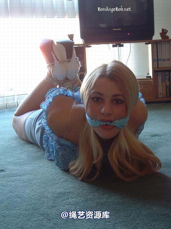 bondagebob - Linda Murray Don't be blue! 第 18 张图片