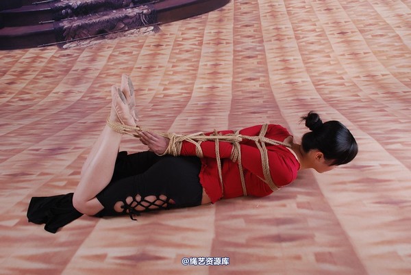 神艺缘 - 029-甜甜--柔软的身体 第 33 张图片