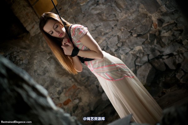 restrainedelegance - Sparkles in the Dungeon 第 101 张图片