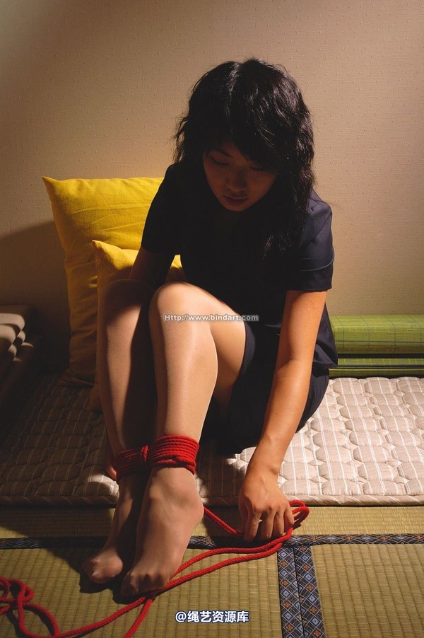 丽柜美束 - 2005-07-14 第 4 张图片