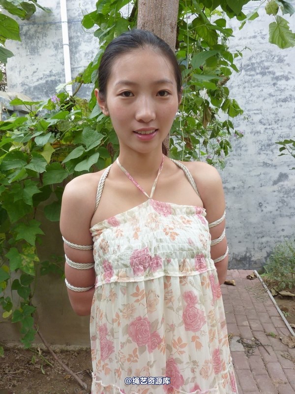 mj影视 - 夏晓夏唯美 第 16 张图片