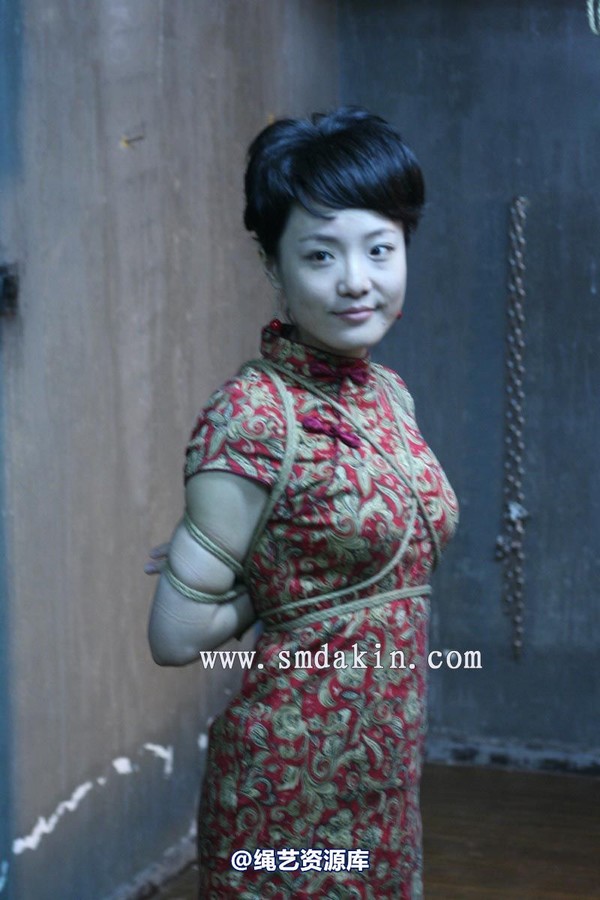 锐度主张 - 2009年第56期捆绑图（2009.11.29）模特：叶子 晓云 第 23 张图片