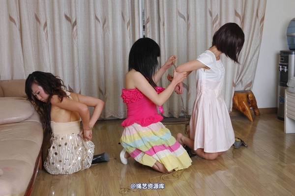 唯美之家 - 紫莺、可馨、采盈2010-5-19 第 77 张图片