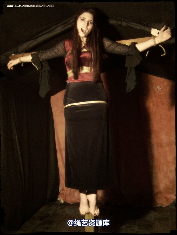 limitedaudience - 2007 ivory tied on tiptoes 第 11 张图片