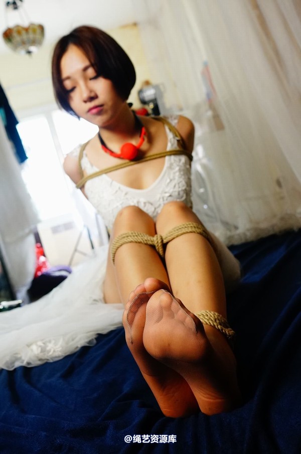 dk13美束馆 - 9.16-小仙儿白婚纱-D130P 第 21 张图片