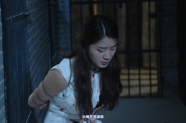 mj影视 - 陈沫“宁死不屈”套图2 第 38 张图片