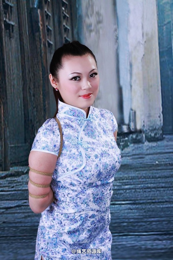 神艺缘 - 234-老街旗袍少女 第 9 张图片