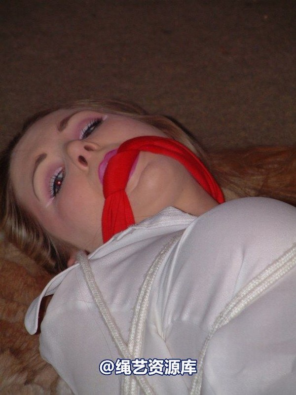 bondagebob - Chanta Rose 70s and leather hogtie 2 第 15 张图片