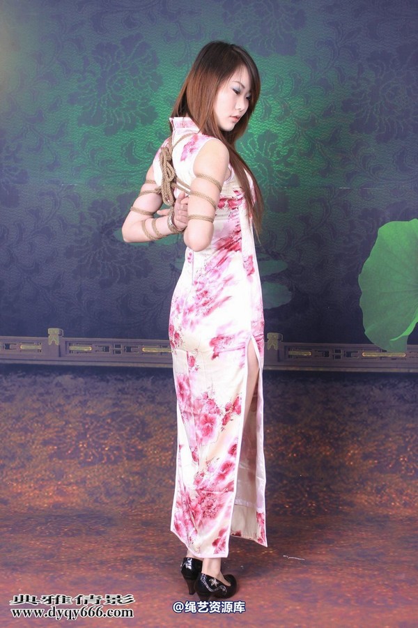 典雅倩影 - 081-娟花彩纸暖冬夜美酒加樽渐转浑 第 115 张图片