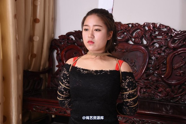 mj影视 - 余梦露新年照 第 836 张图片