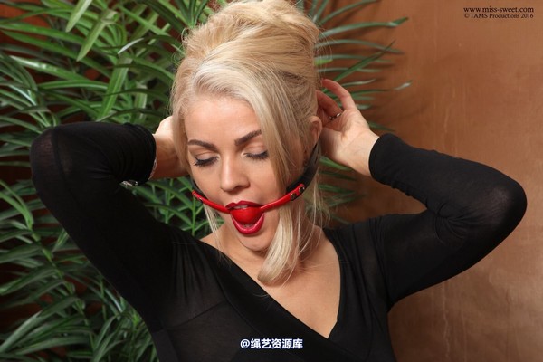 miss-sweet - THE SECRETARY CHAPTER 4 第 27 张图片
