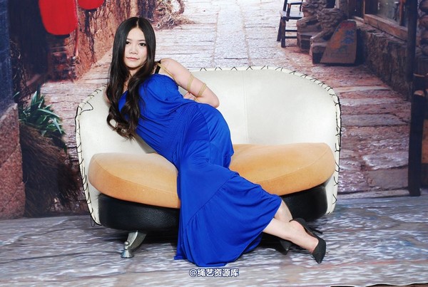 唯美之家 - 新模雪嫣蓝礼服 第 17 张图片
