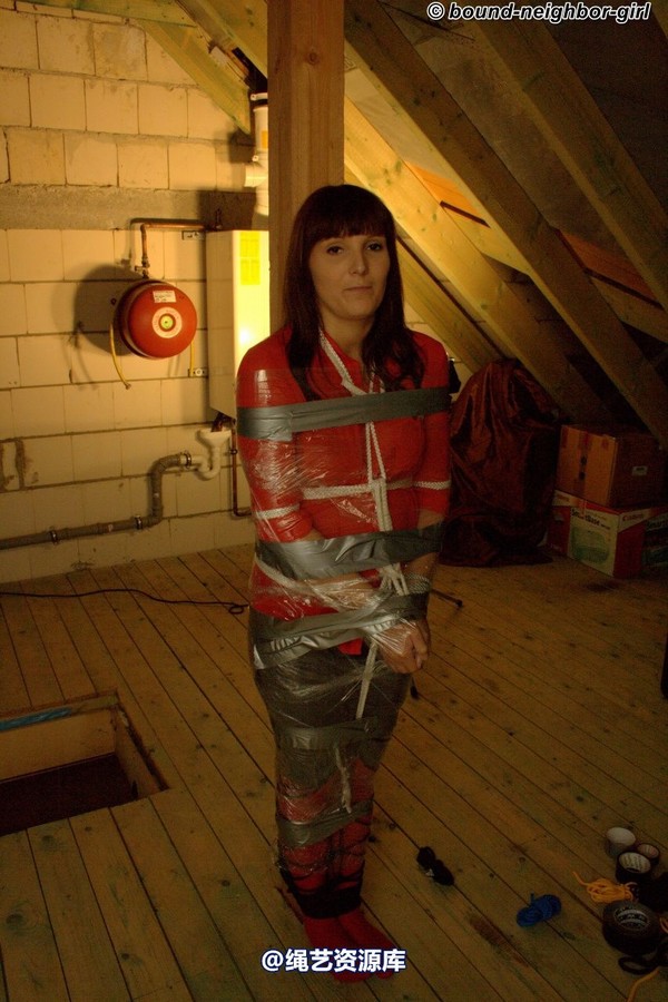 bound-neighbor-girl - Susan - Tied up in the Attic 2 第 27 张图片