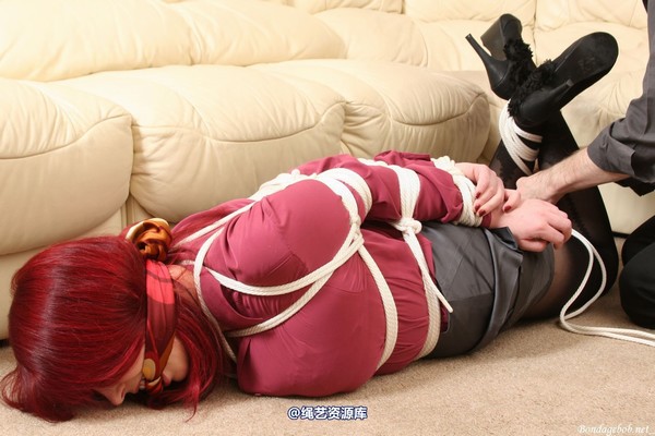 bondagebob - Temptress Kate Bound by an stranger pt 4 第 18 张图片