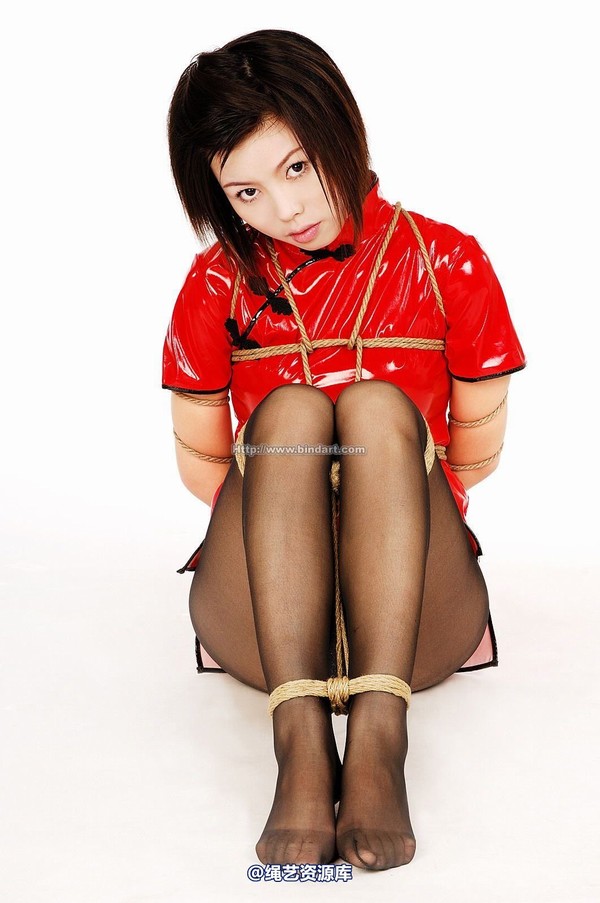 丽柜美束 - 2007-10-23 慕子 第 37 张图片