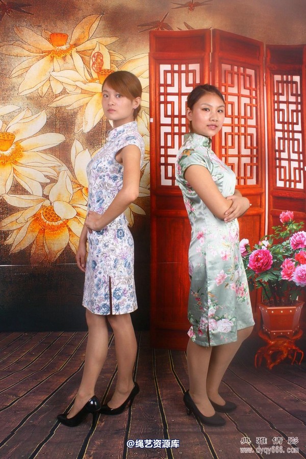 典雅倩影 - 333-姐妹入狱前 第 23 张图片