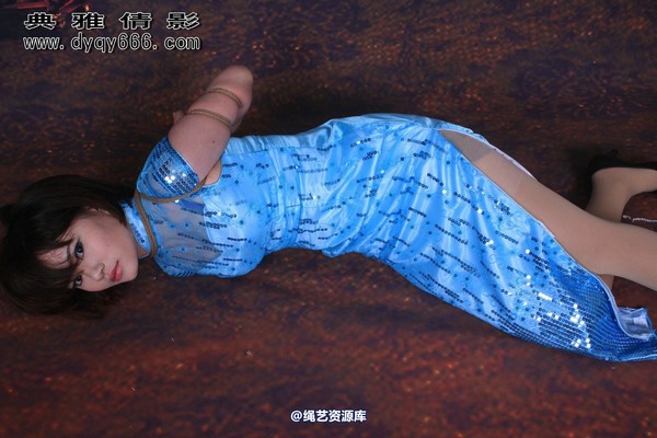 典雅倩影 - 068-丽英---祝大家新年快乐！ 第 12 张图片