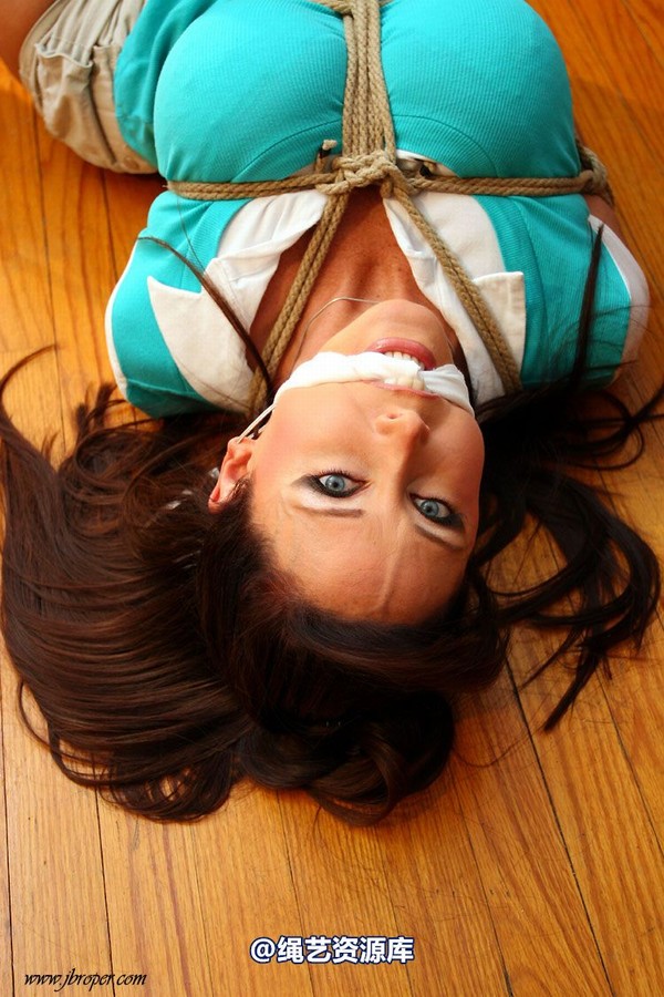 jbroper - Christina Carter 2009-3 第 44 张图片