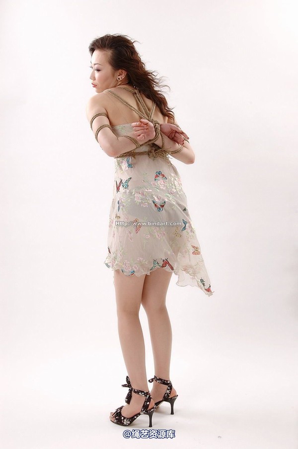 丽柜美束 - 2006-05-28 第 1 张图片