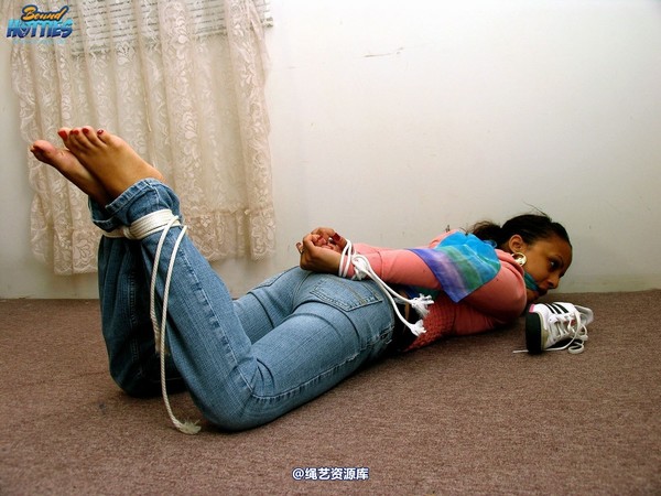 boundhotties - Iyana 第 30 张图片