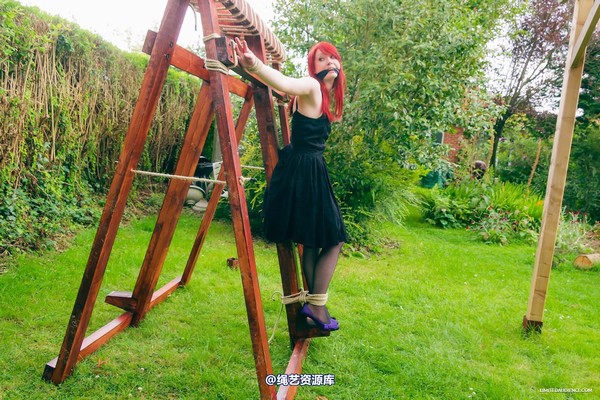 limitedaudience - 2014 syrah lee experiencing the cross 2 第 9 张图片