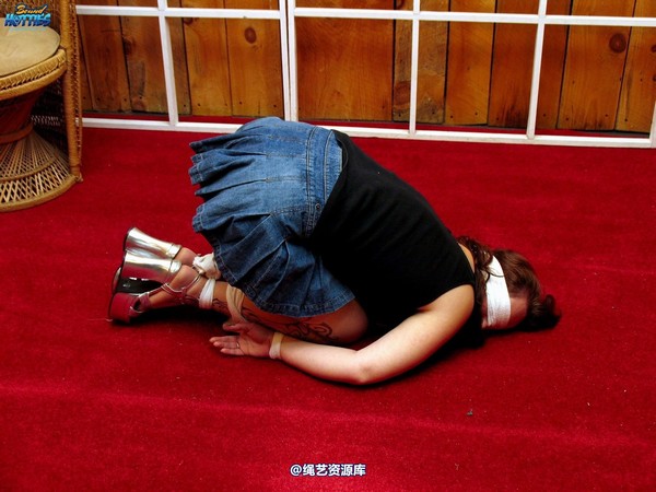 boundhotties - Chrissy 2 第 17 张图片