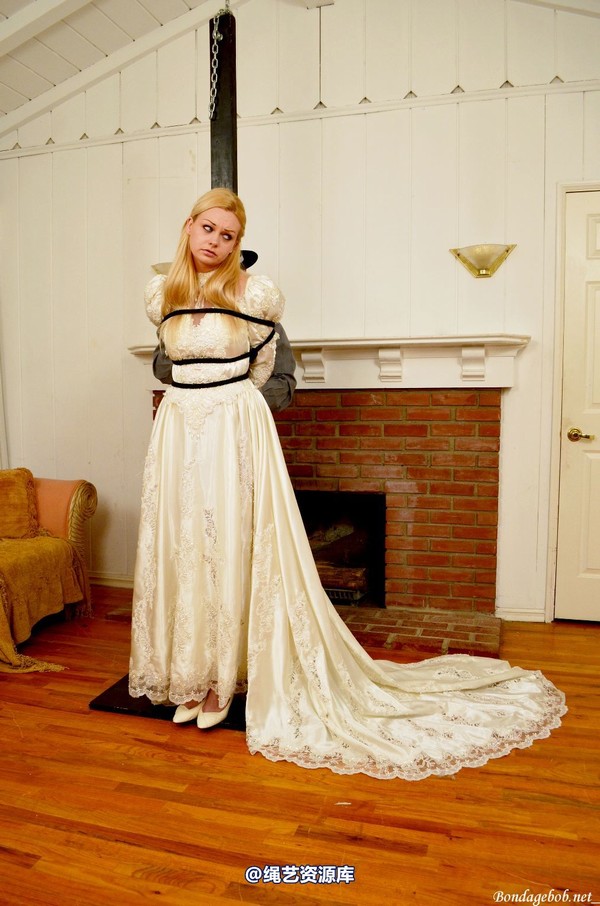 bondagebob - Martina Warren Bride 第 53 张图片
