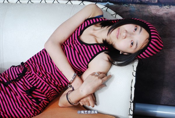 唯美之家 - 白雪试服装14 第 42 张图片