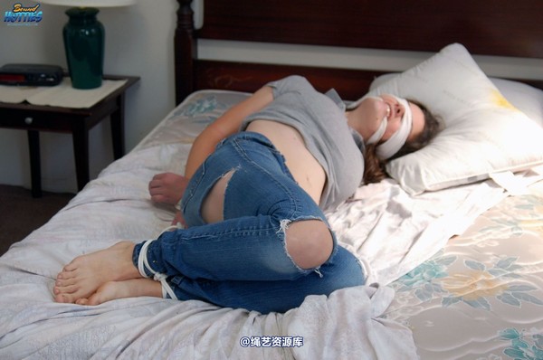 boundhotties - CLAUDIA 第 35 张图片
