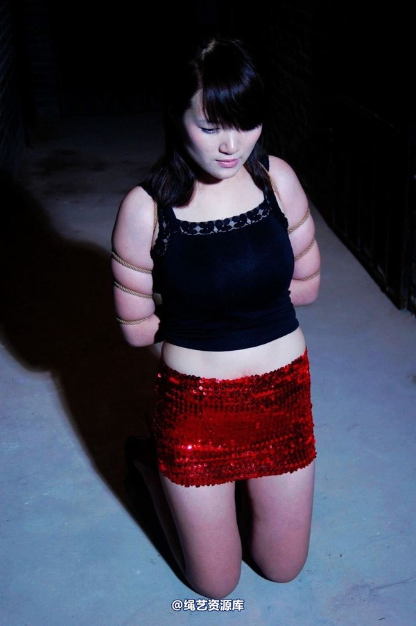 mj影视 - 孔艳“女犯入监”2013-09-15 第 28 张图片