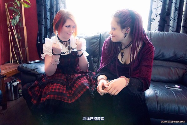 limitedaudience - 2012 beckykat six harmless handcuff fun 第 6 张图片