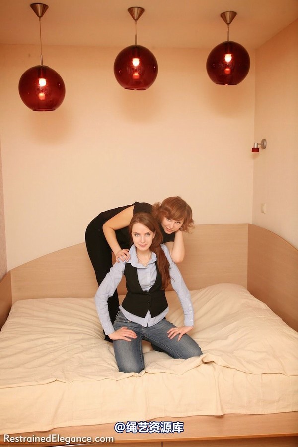 restrainedelegance - Two Girls, Twice the Fun! 第 3 张图片