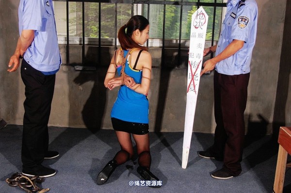 mj影视 - 梅晓夏赴刑-2013-07-01 第 192 张图片