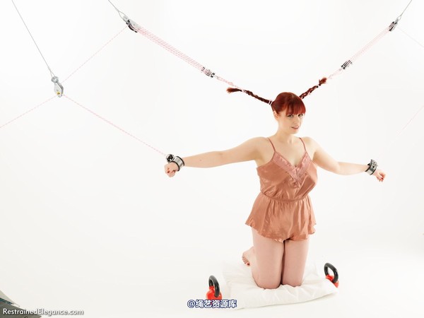 restrainedelegance - Pigtail Predicament 第 8 张图片
