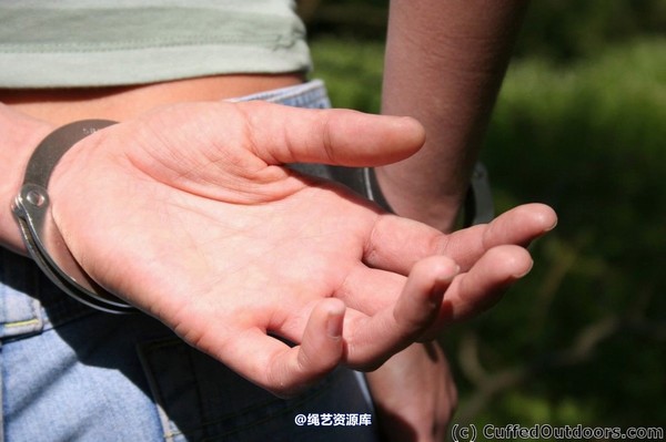 cuffedoutdoors - cod056 第 6 张图片