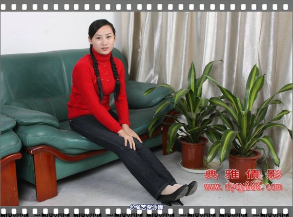 典雅倩影 - 231-红衣清水 第 1 张图片