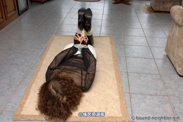 bound-neighbor-girl - 4Ashley + Melody - Hogtied 第 7 张图片