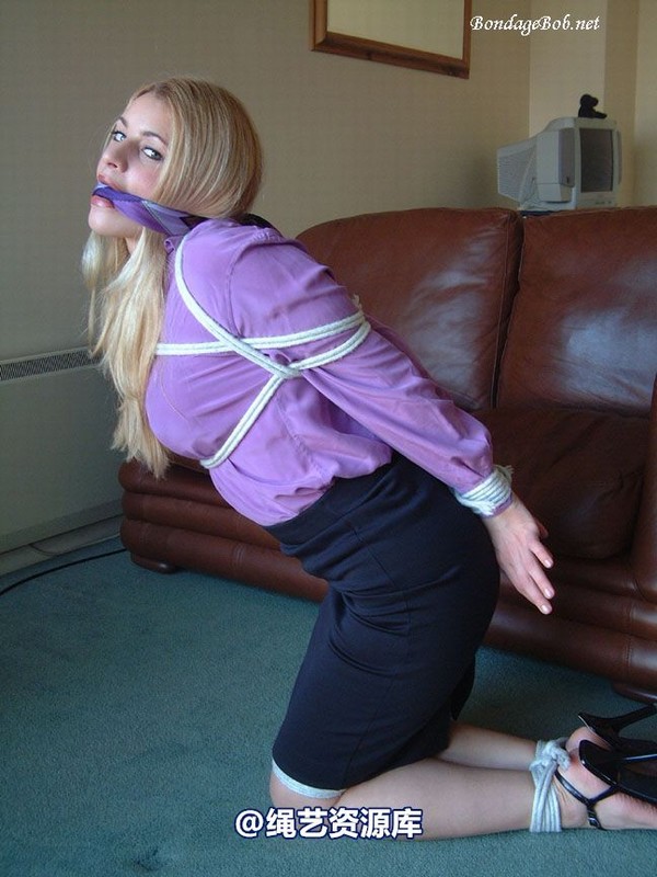 bondagebob - Linda Murray Tie Up Games 第 37 张图片