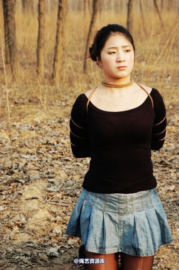 mj影视 - 2013-3-4陈沫踏青 黑丝美女最终的不归路 第 391 张图片