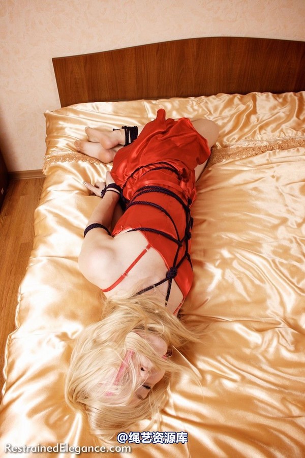 restrainedelegance - Satin on Satin 第 83 张图片