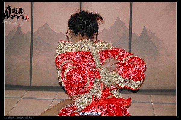 唯美之家 - 08-05-29盈盈汉服-护士装 第 61 张图片
