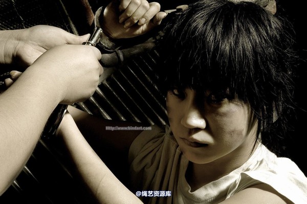 丽柜美束 - 2006-12-15 第 35 张图片