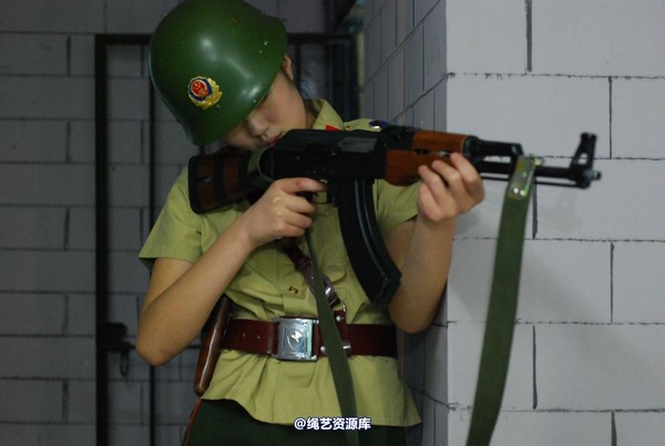 唯美之家 - 新模小贤军装 第 23 张图片