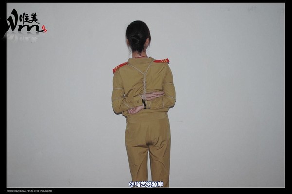 唯美之家 - 2008-12-18军统女特务受刑(剧照) 第 2 张图片