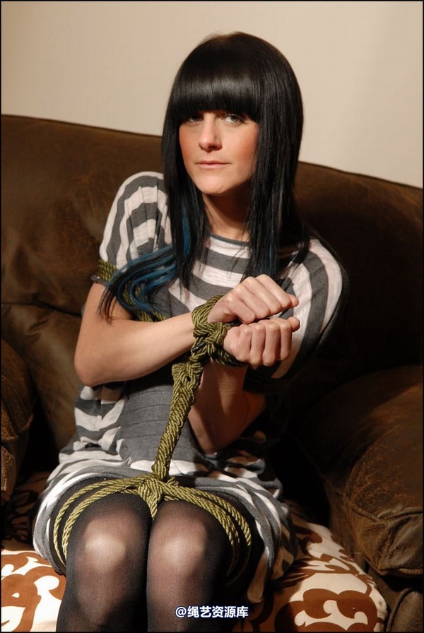 simplytied - Blue hair 第 8 张图片