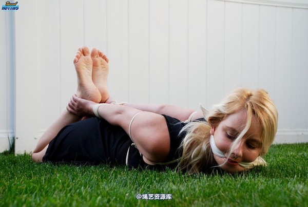 boundhotties - CRYSTAL 第 17 张图片